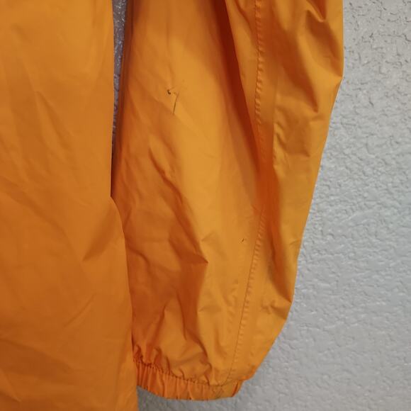 The North Face Yello Rain Jacket Size M (10/12) - Picture 7 of 13